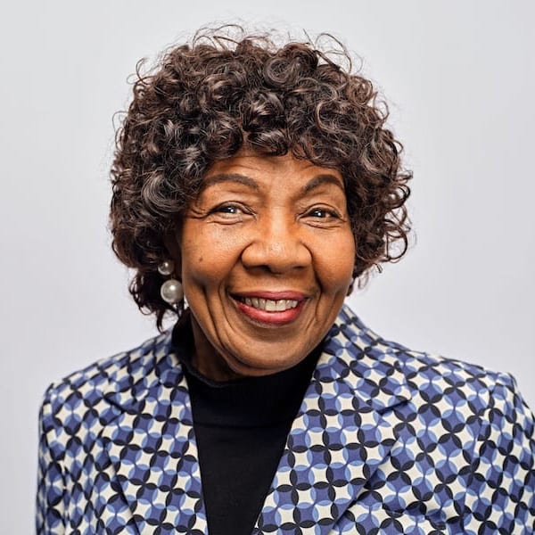 Headshot of Alice Thompson