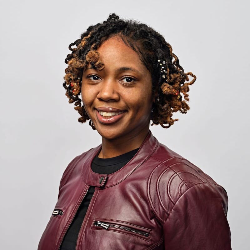 Headshot of Imani Foster